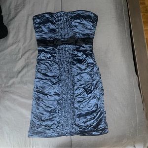 BCBGMaxAzria Dress. Size 08 Blue
